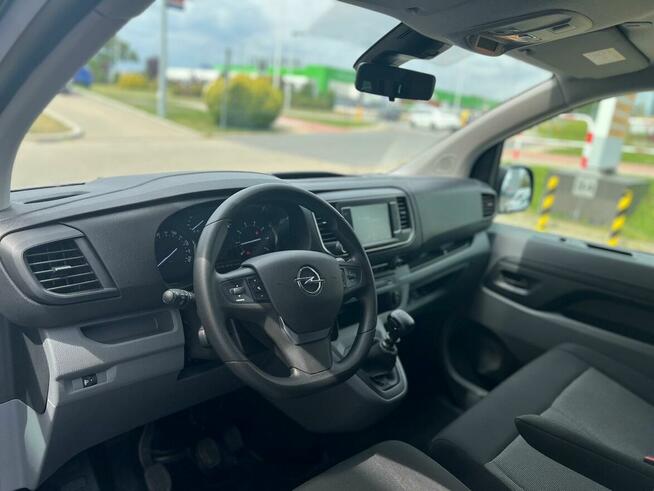 Opel Vivaro 9 osób long