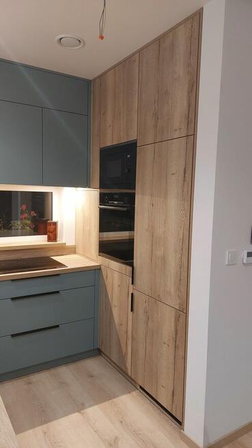 Meble na wymiar, usługi stolarskie