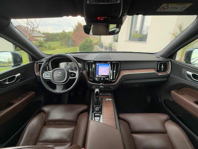 INSCRIPTION, BLISY, KAMERA, SKÓRY, BEZWYPADKOWY