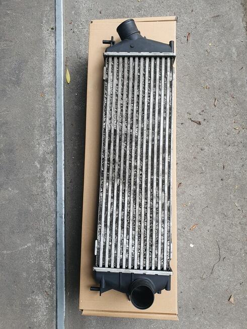 Chłodnica intercoolera opel vivaro