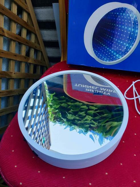 Lustro Podświetlane Lusterko LED ścienne na ścianę białe