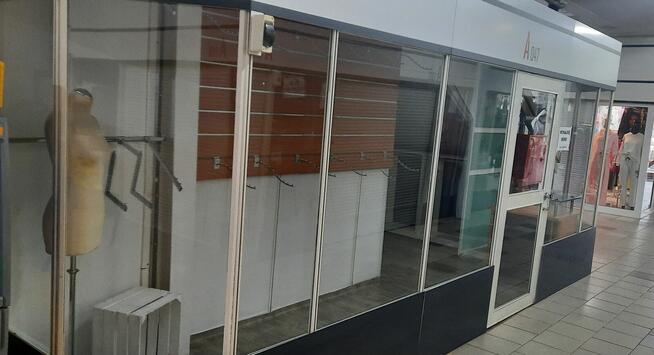 Sprzedam 2boksy ,lokal handlowy 8m2 i 21m2 na WGO w Poznaniu