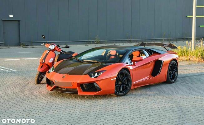 Lamborghini Aventador Roadster LP750-4 SuperVeloce