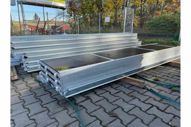 Nowe rusztowania typ Baumann 100m2