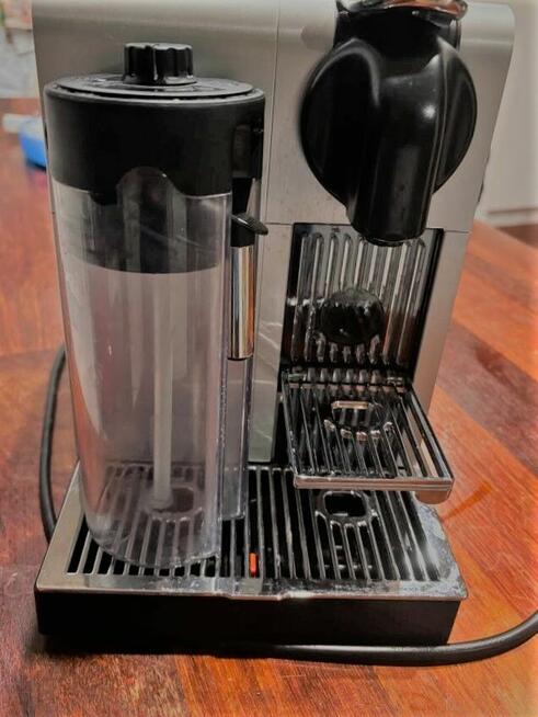 Nespresso Lattissima Pro