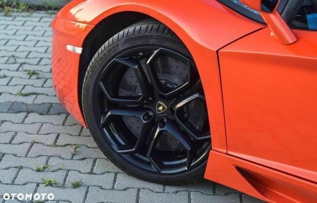 Lamborghini Aventador Roadster LP750-4 SuperVeloce