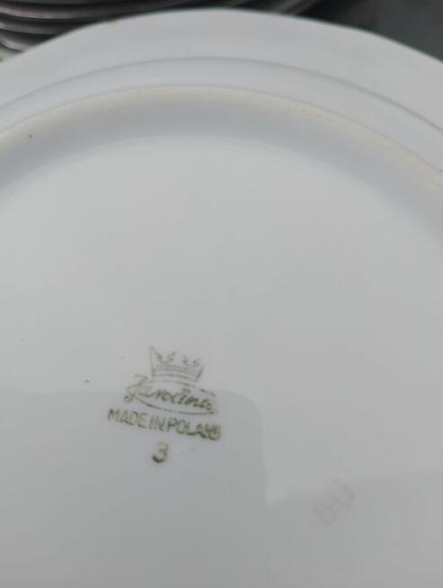 Sprzedam dwa niekompletne zastawy obiadowe