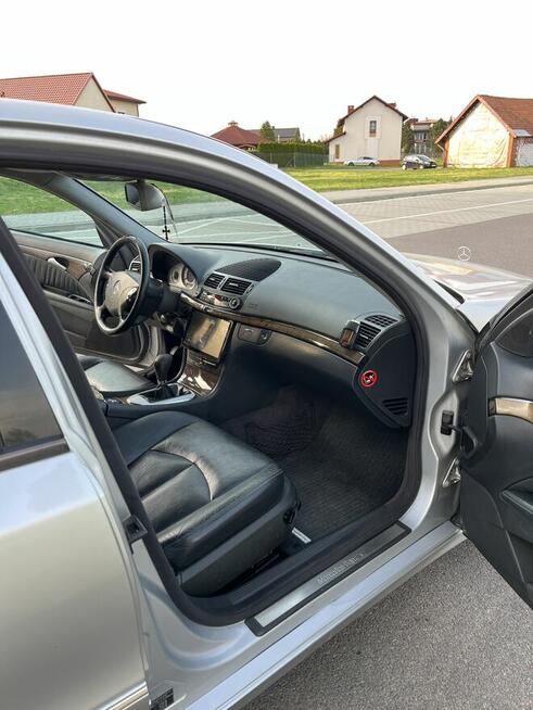 Mercedes E klasa W211