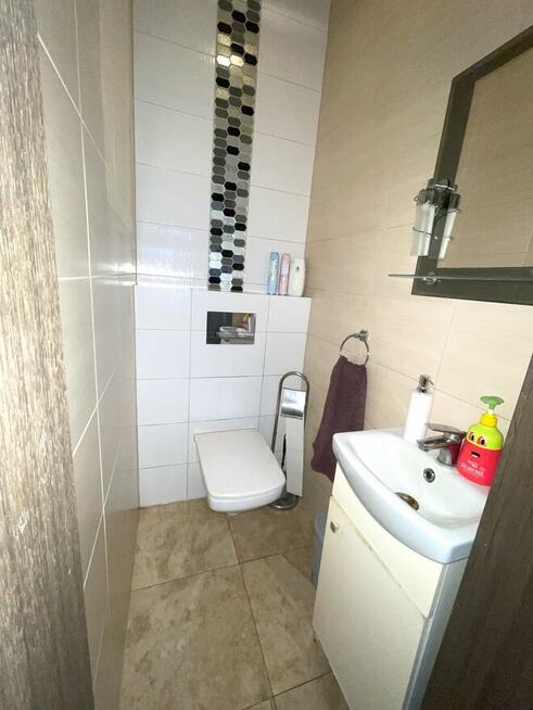 Na sprzedaż: parterowy dom w Kościelcu – gotowy do zamieszka