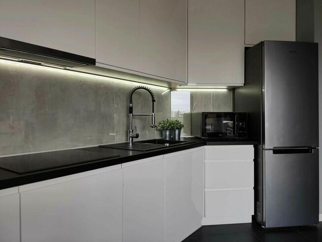 Mieszkanie: kuchnia-studio i osobna sypialnia, Ochota