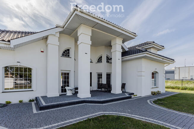 Elegancka rezydencja 360 m2, 6 pokoi pod Poznaniem