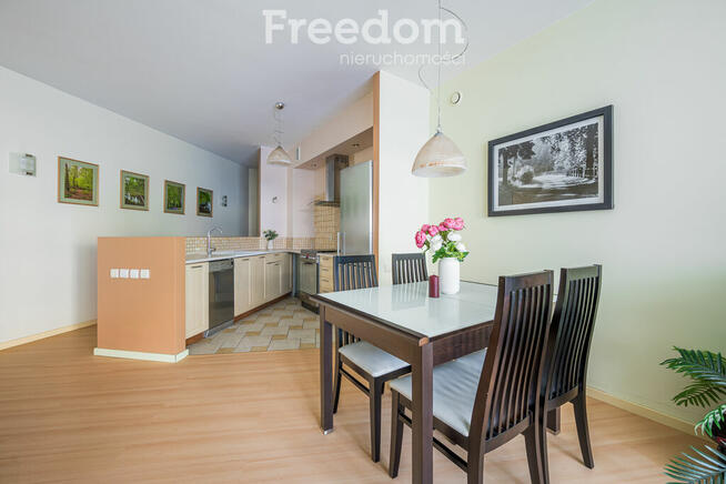 Funkcjonalne mieszkanie blisko Warszawy