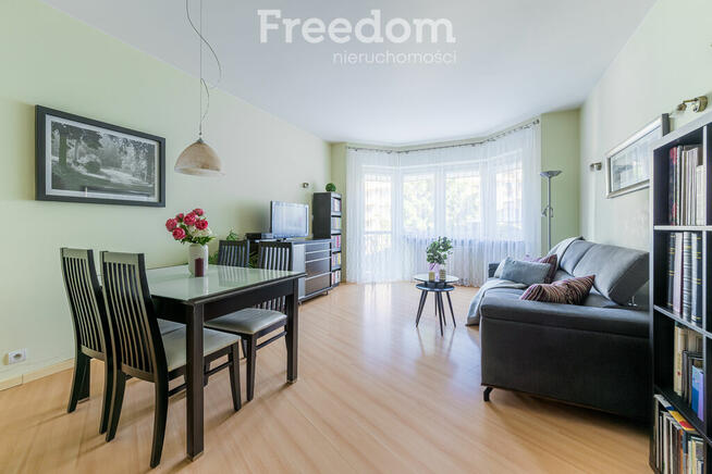 Funkcjonalne mieszkanie blisko Warszawy