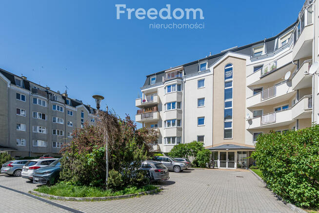 Funkcjonalne mieszkanie blisko Warszawy