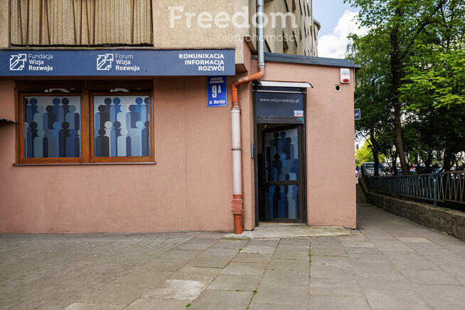 lokal na parterze blisko Dworca Gdynia Główna