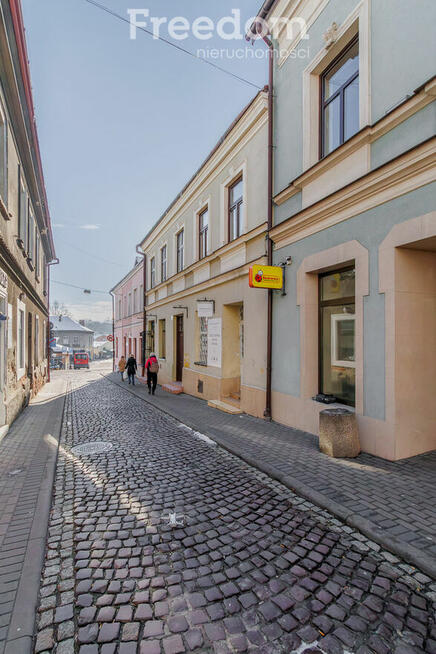 Lokal użytkowy z potencjałem w centrum miasta!