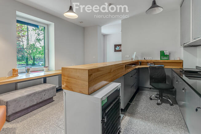 Obiekt hotelowo-gastronomiczny w okolicy Warszawy