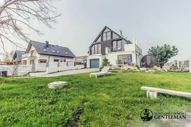 Dom Osłonino gm. Puck,