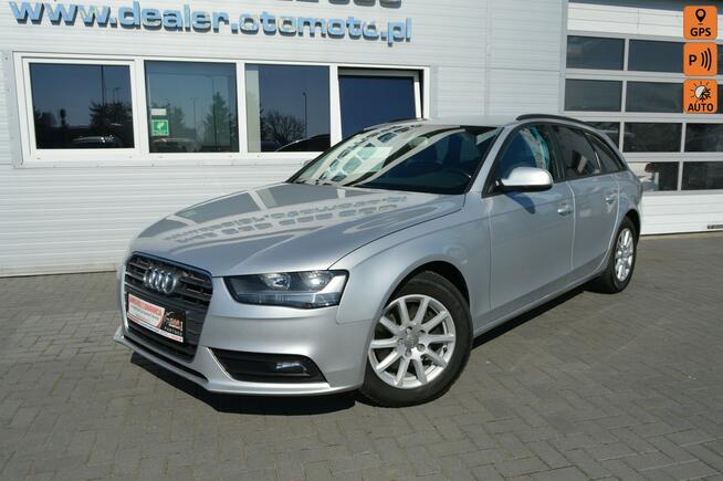 Audi A4 2.0 TDI LIFT Serwis NAVI Bluetooth