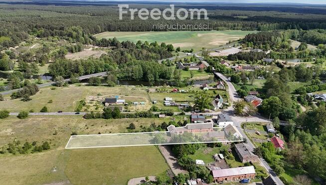 Dom w Krępsku z zabudowaniami gospodarczymi