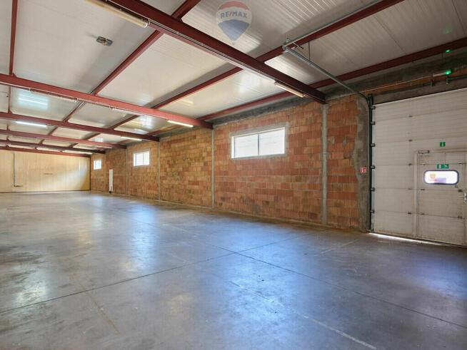 Hale magazynowo produkcyjne z zapleczem