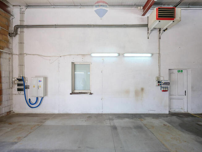 Hale magazynowo produkcyjne z zapleczem