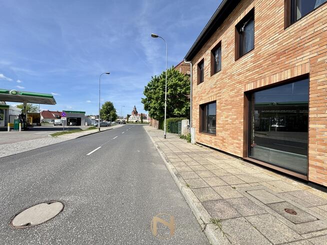 BUDYNEK PO REMONCIE POD HOSTEL, BIURA, MIESZKANIA