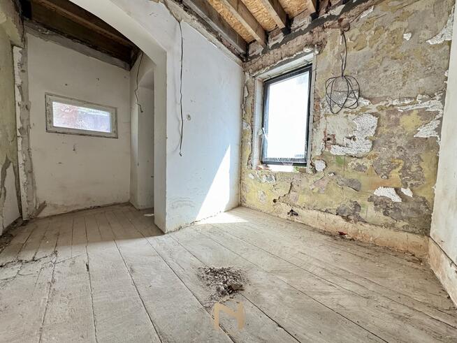 BUDYNEK PO REMONCIE POD HOSTEL, BIURA, MIESZKANIA