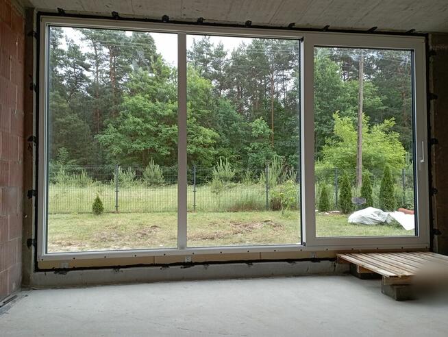 Dom w Las Winiarski koło Buska-Zdroju