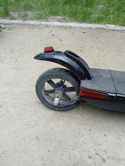 Hulajnoga elektryczna BLINKEE