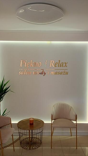 MASAŻYSTKA MASAŻYSTA Piękno i Relax