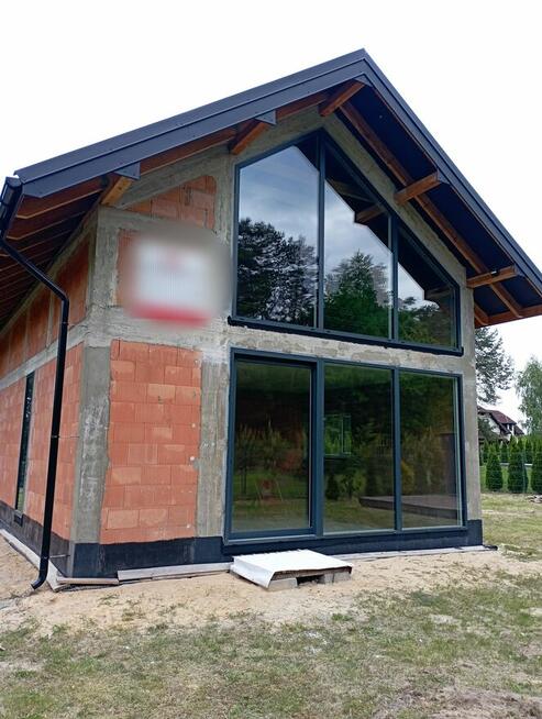 Dom w Las Winiarski koło Buska-Zdroju