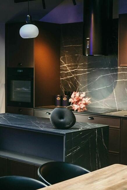 Mieszkanie w stylu designerskim, z wykończeniem w standardzi