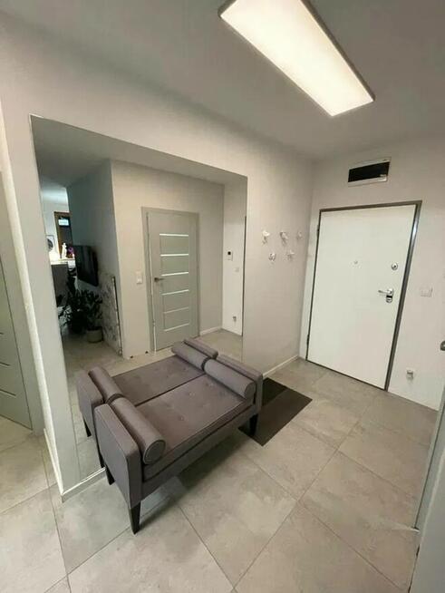 Przytulne mieszkanie z balkonem i garderobą