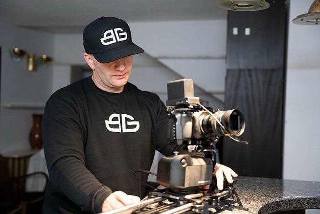 Profesjonalne filmy reklamowe, reportaże, social media