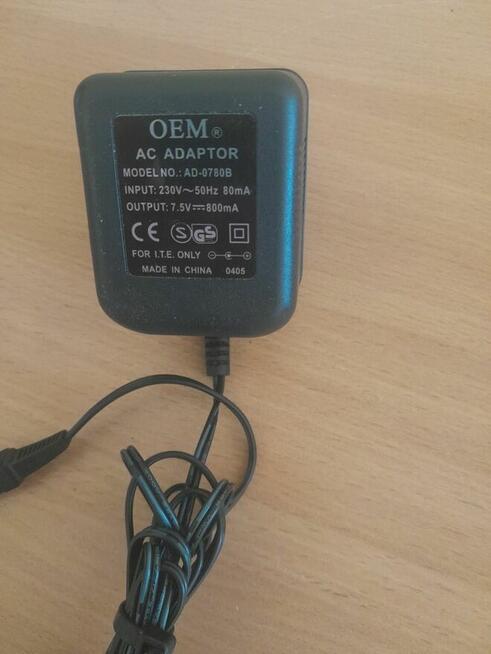 Zasilacz sieciowy OEM 7.5 V 800ma