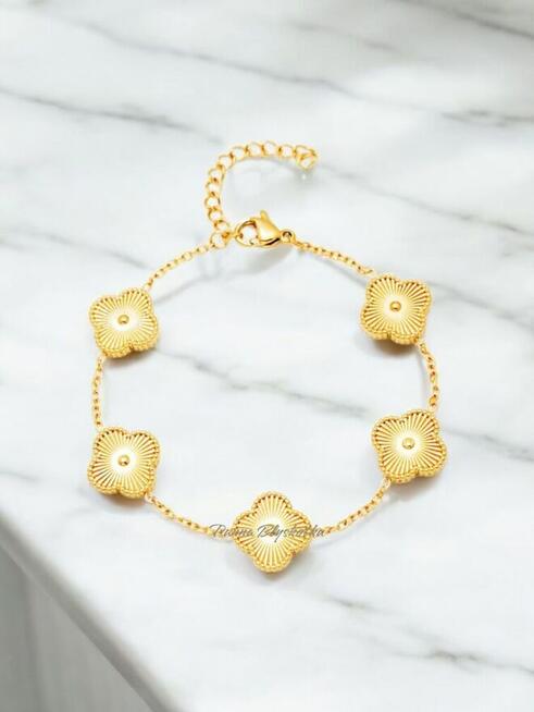 Bransoletka Van Cleef & Arpels – złota koniczynka, luksus
