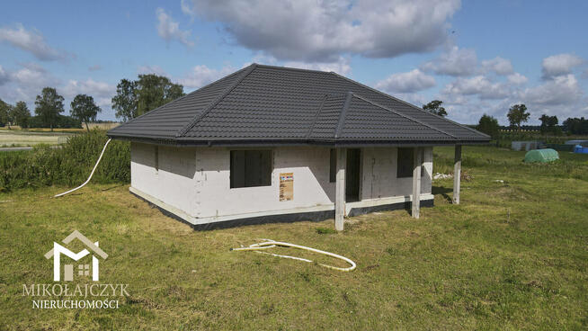 Dom wolnostojący w stanie surowym / Dąbrowa / 128 m2