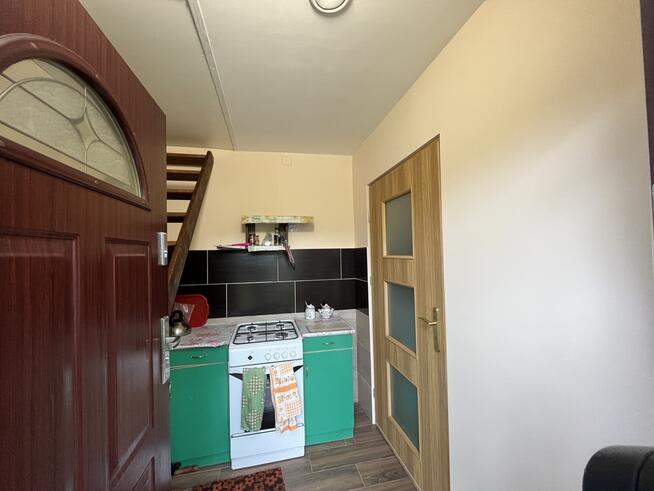 Siedlisko w Barłogach gm. Kurów 35 kw. do Lublina.