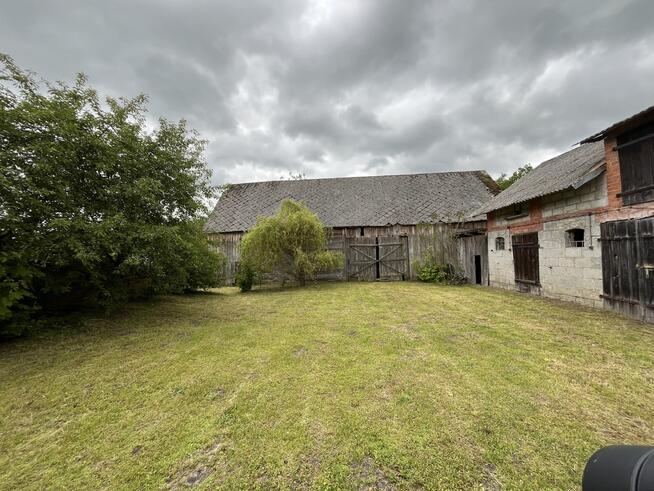 Siedlisko w Barłogach gm. Kurów 35 kw. do Lublina.