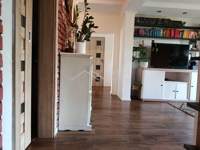 3-pokojowe mieszkanie z ogrodem i balkonem.