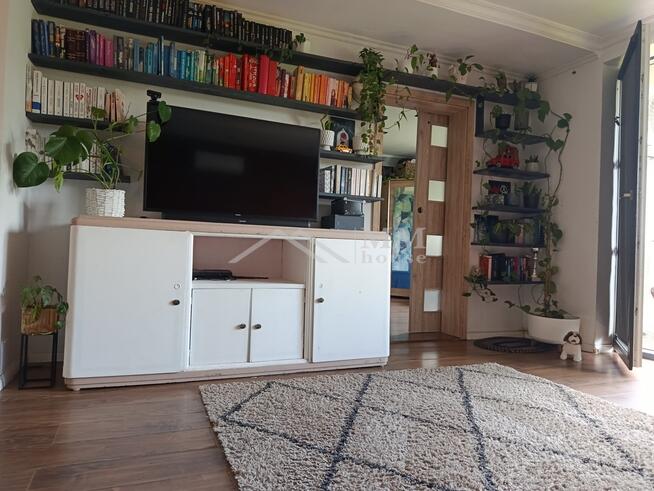 3-pokojowe mieszkanie z ogrodem i balkonem.