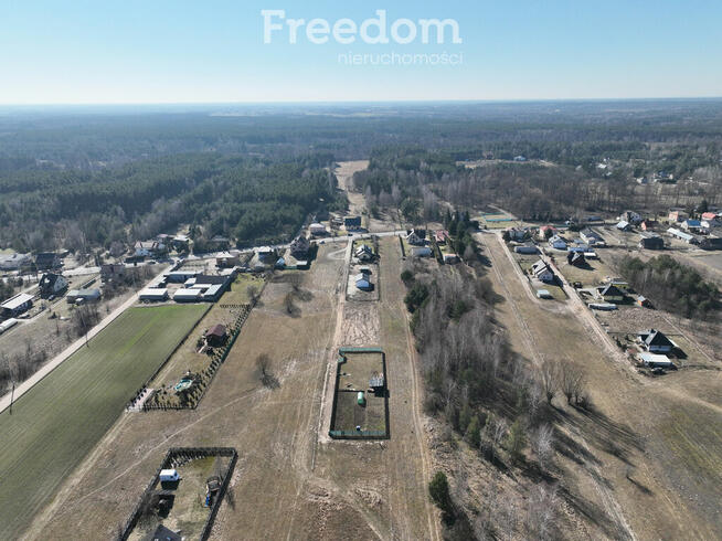 Atrakcyjna działka z pozwoleniem blisko Liwca