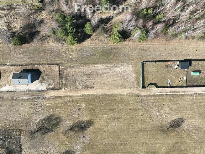 Atrakcyjna działka z pozwoleniem blisko Liwca