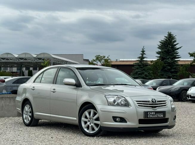 Toyota Avensis Salon Polska / Bezwypadkowy / Ksenon / Centralny zamek / FV marża