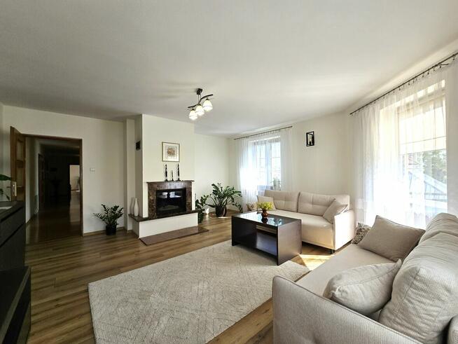 Budynek mieszkalno-usługowy, centrum, Lubartów