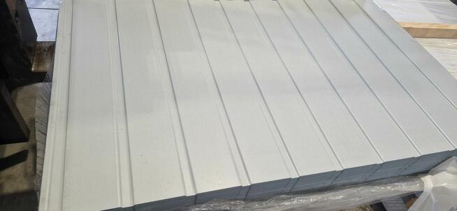 Tania blacha na ścianę/podbitkę - szary podkład