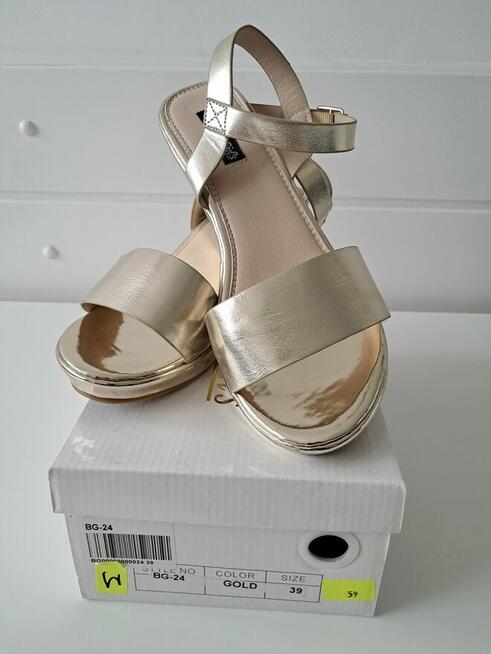Buty damskie - sandały złote „Beauty girl’s”