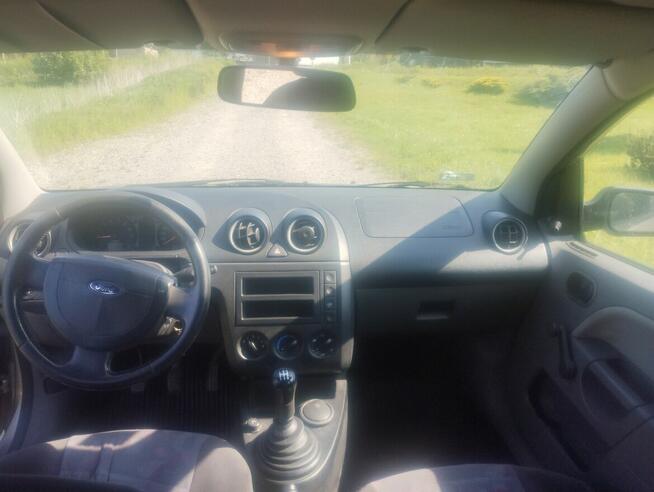 Samochód Ford Fiesta
