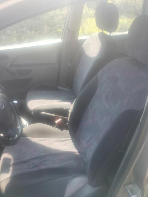 Samochód Ford Fiesta
